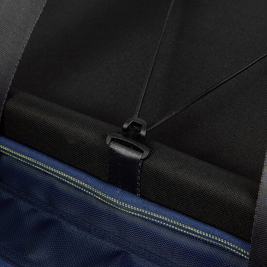 Shimano Tackle Bags Shimano XL Hard Top Fishing Tackle Bag With Reinforced Moulded Top & Bottom 5 Shimano Tackle Bags Shimano XL Hard Top Fishing Tackle Bag With Reinforced Moulded Top & Bottom - Image 3